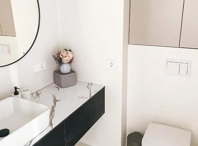 Genio Apartamentai Kunigiskiuose 아파트 *